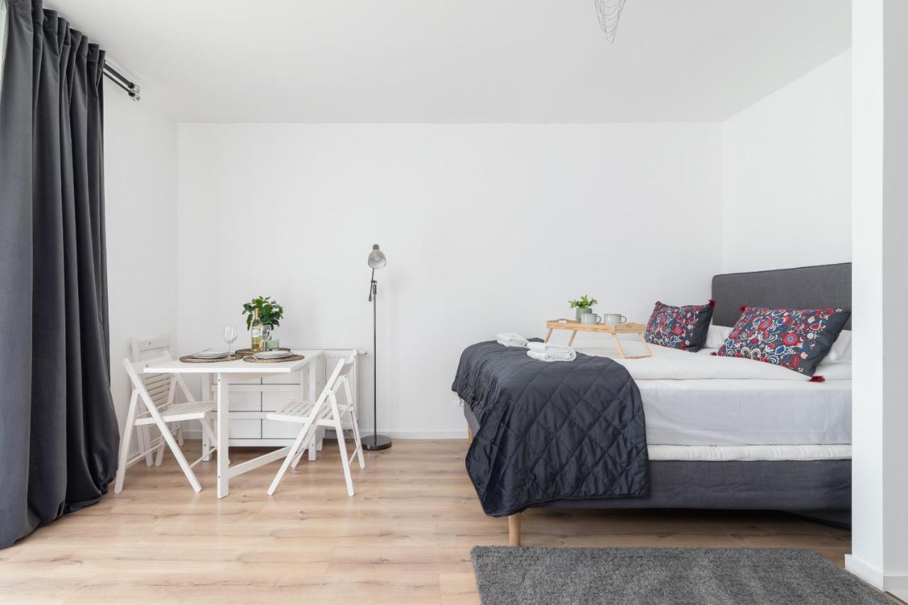 Elegant Pet-Friendly Studio In Krakow By Noclegi Renters エクステリア 写真