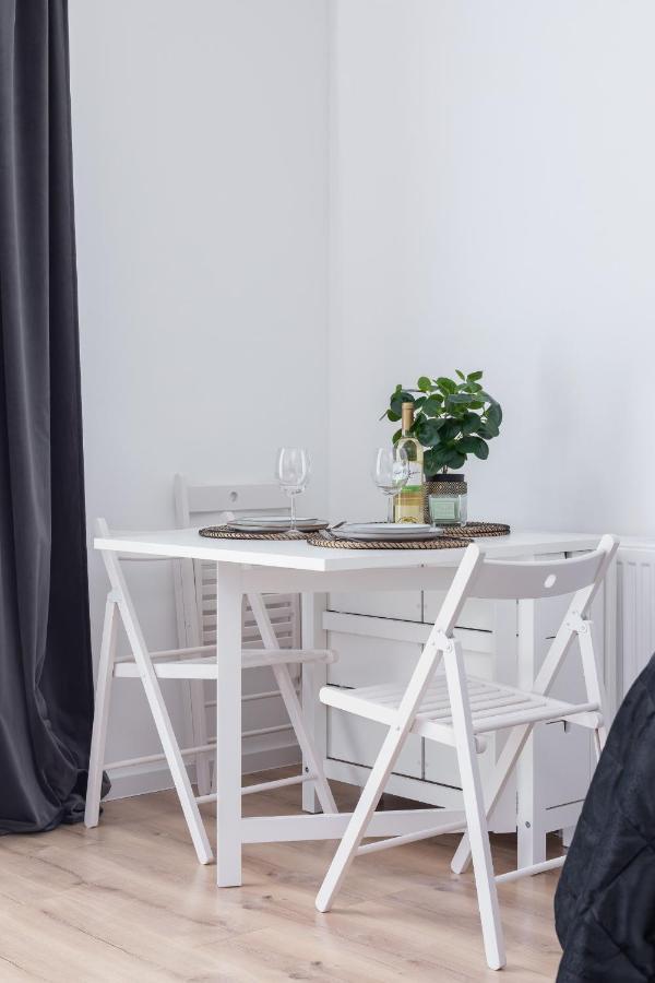 Elegant Pet-Friendly Studio In Krakow By Noclegi Renters エクステリア 写真
